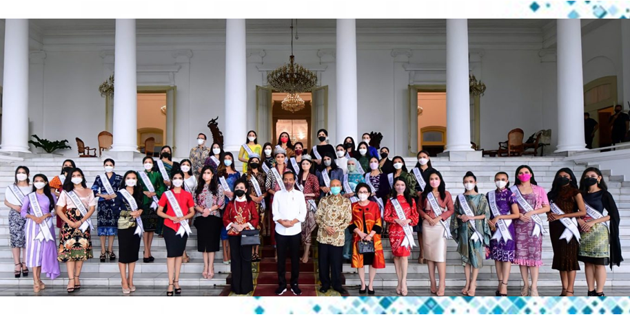 Presiden Joko Widodo Jelaskan Transformasi Berbagai Bidang Kepada Finalis Puteri Indonesia 2022